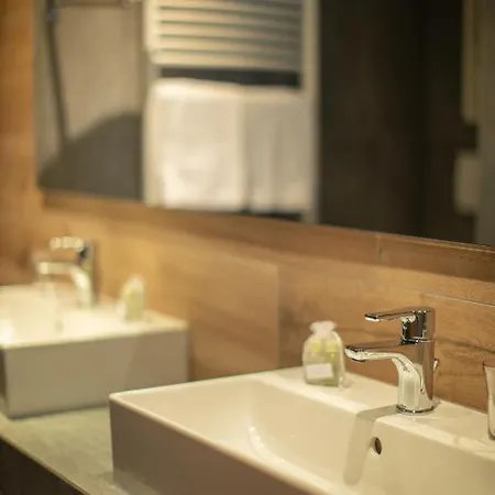 Presso Europa Apartament