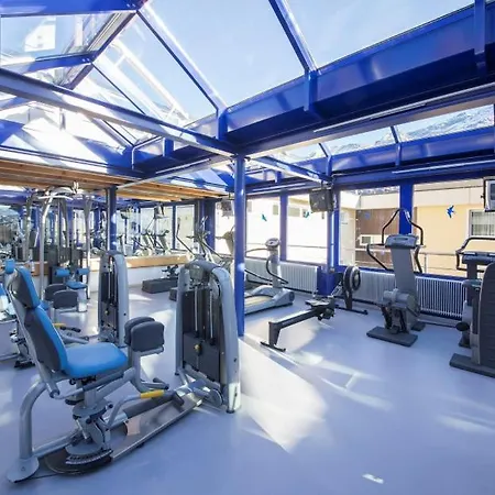 Presso Europa Apartament *